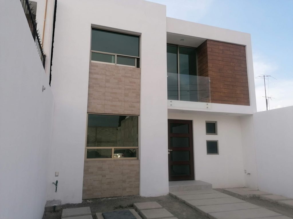 Venta casa nueva al sur de Pachuca $2,050,000 Estilo minimalista